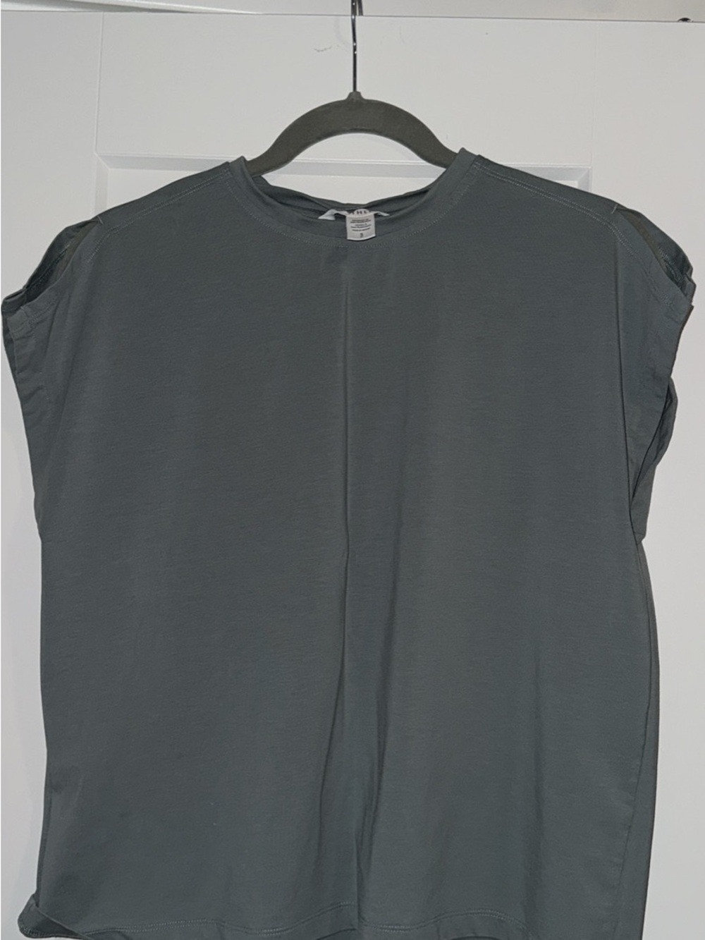 Athleta Slate Short-Sleeve Crew Muscle Tee